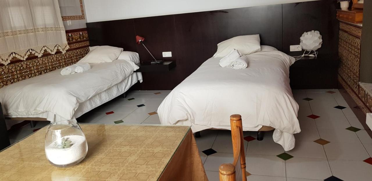 16:9 Los Molinos Suites Almería Extérieur photo